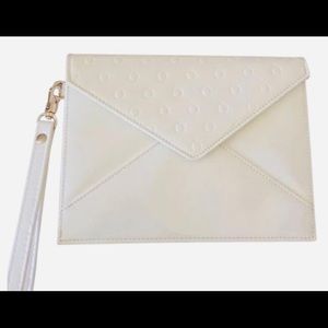 Pandora Clutch envelope wallet ivory color